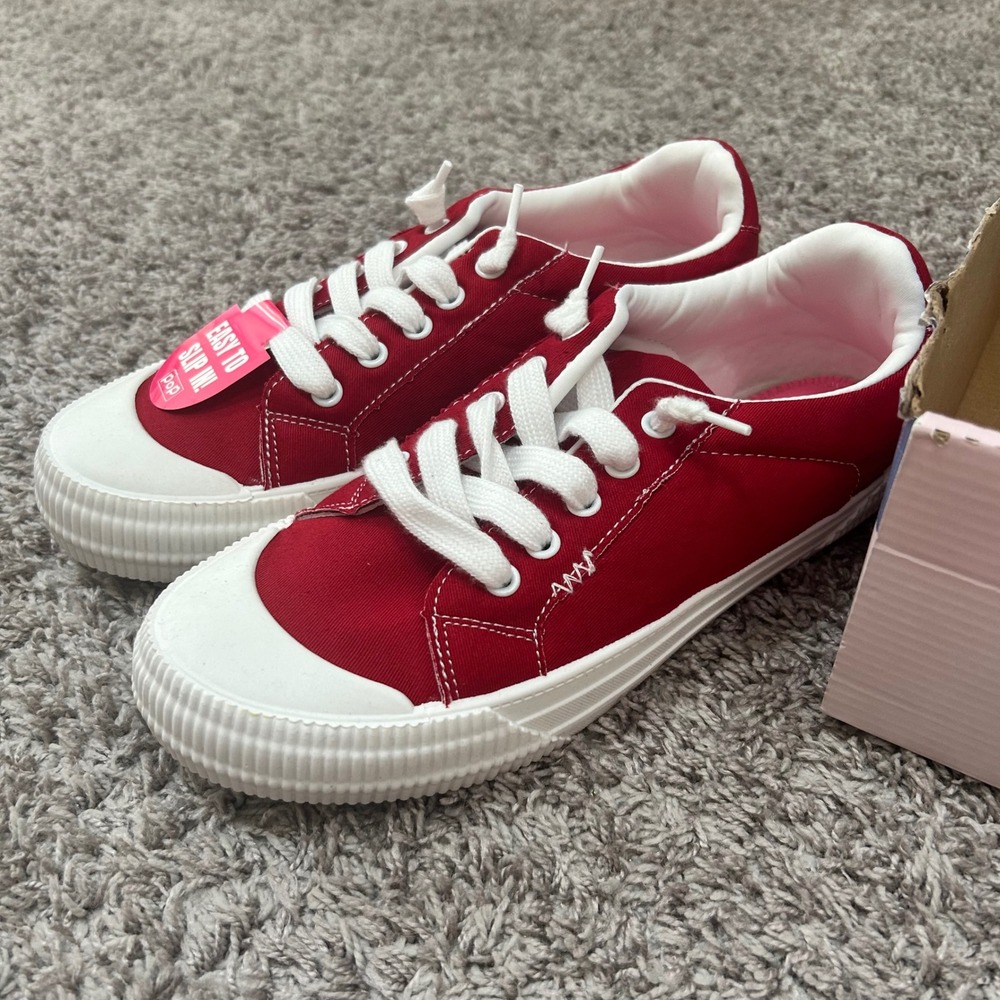 Pop Emotion Red Canvas Slip On Sneakers Womens 11 M Low Top Memory Foam Shoes